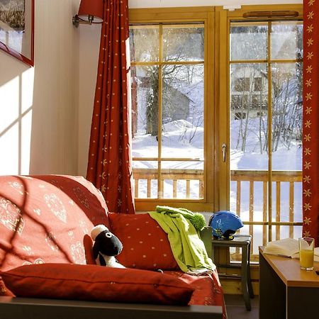 Goelia Les Chalets De Belledonne Saint-Colomban-des-Villards ภายนอก รูปภาพ