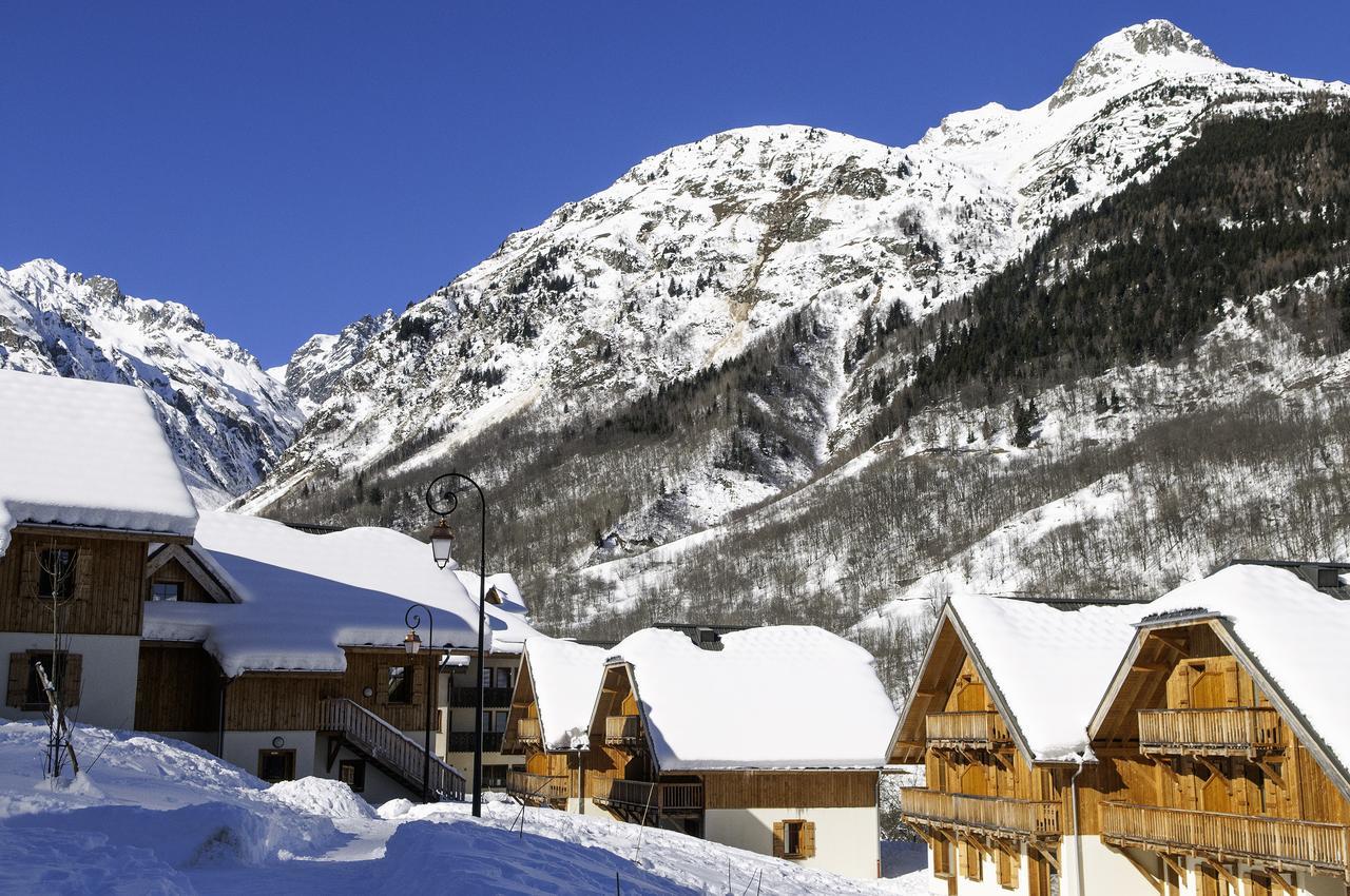 Goelia Les Chalets De Belledonne Saint-Colomban-des-Villards ภายนอก รูปภาพ