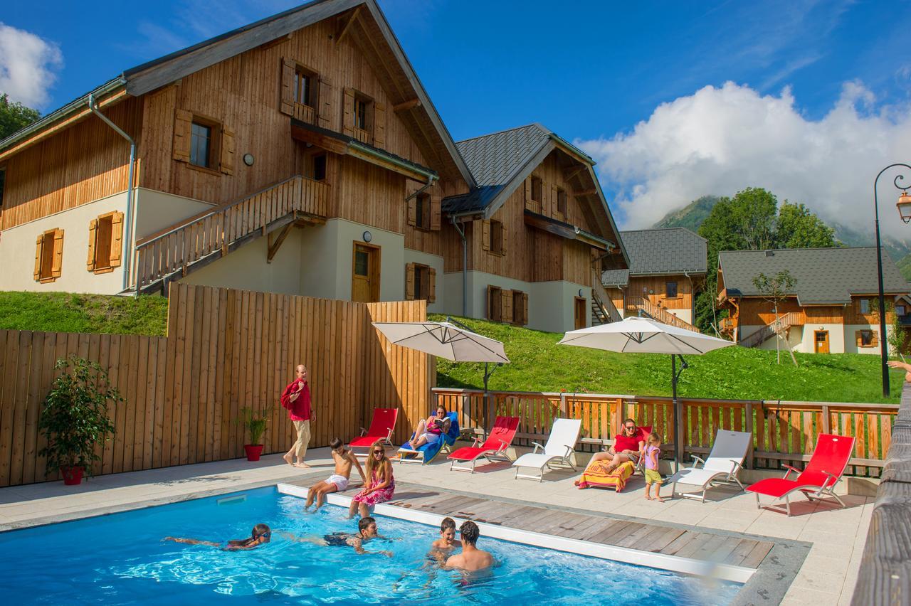 Goelia Les Chalets De Belledonne Saint-Colomban-des-Villards ภายนอก รูปภาพ